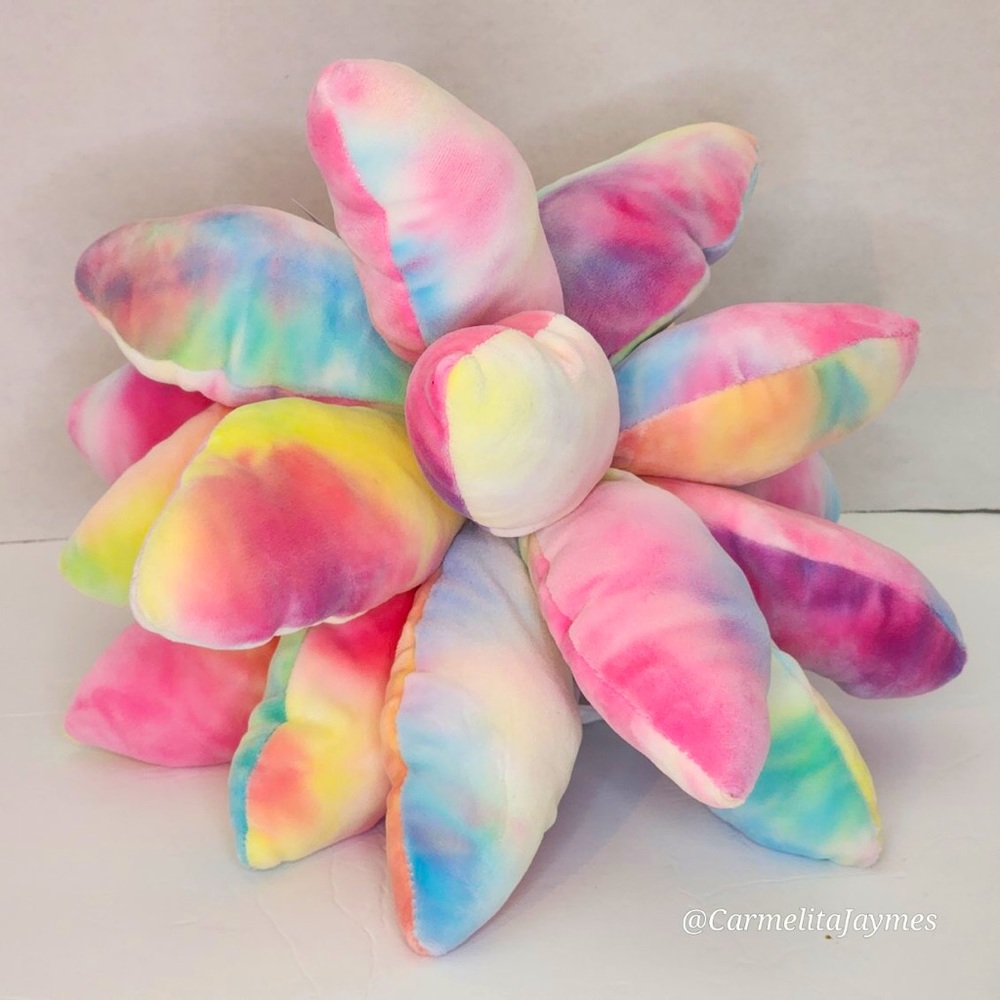 RAINBOW 🌈 TIE DYE Succulent Plush Plant Pillow Room 2 Room NWT
